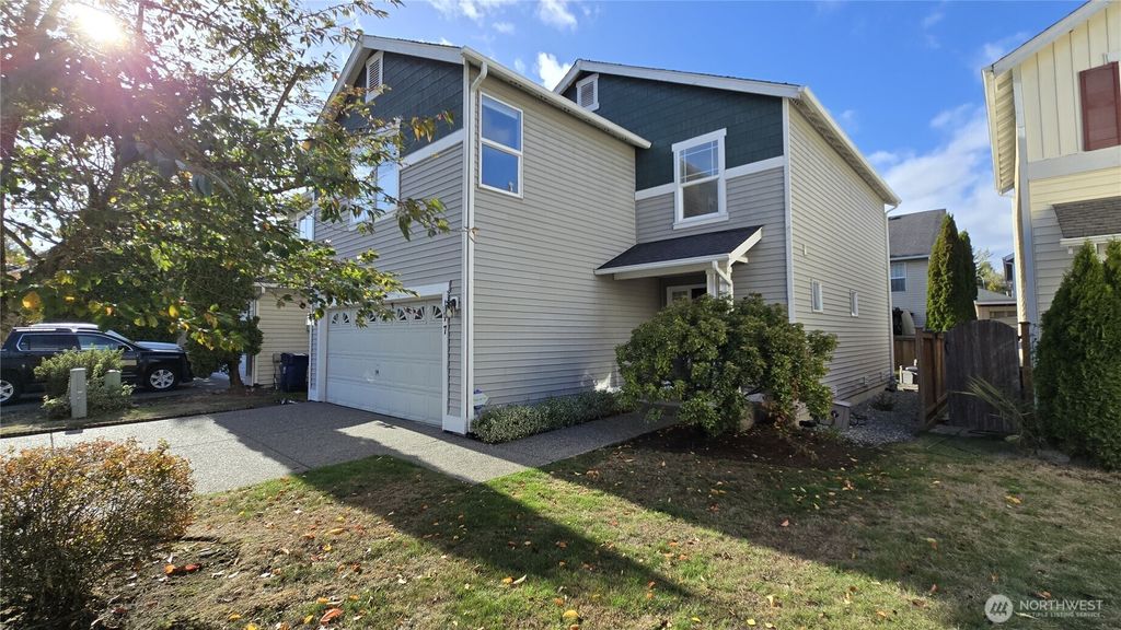 Photo of 177 Glennwood Avenue SE, Renton, WA 98056 (MLS # 2422278)