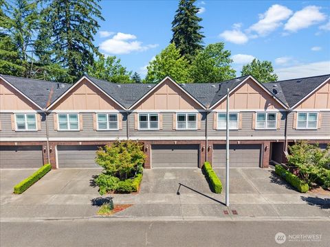 Photo of 211 SE 198th Place, Camas, WA 98607 (MLS # 2541105)