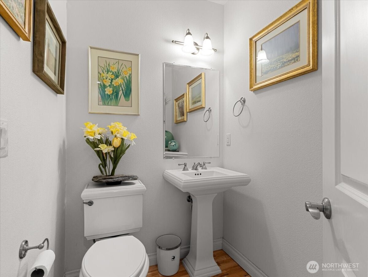 211 SE 198th Place