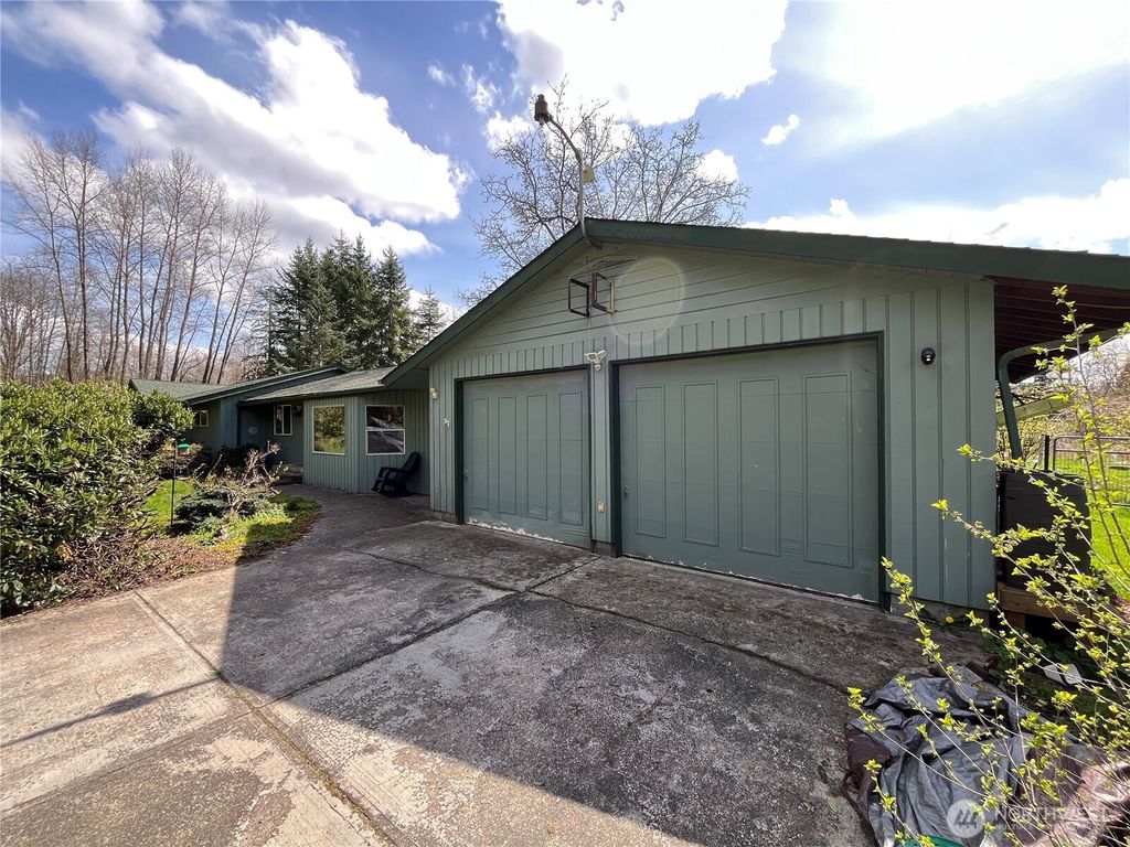 Photo of 4615 147th Avenue NE, Lake Stevens, WA 98258 (MLS # 2377068)