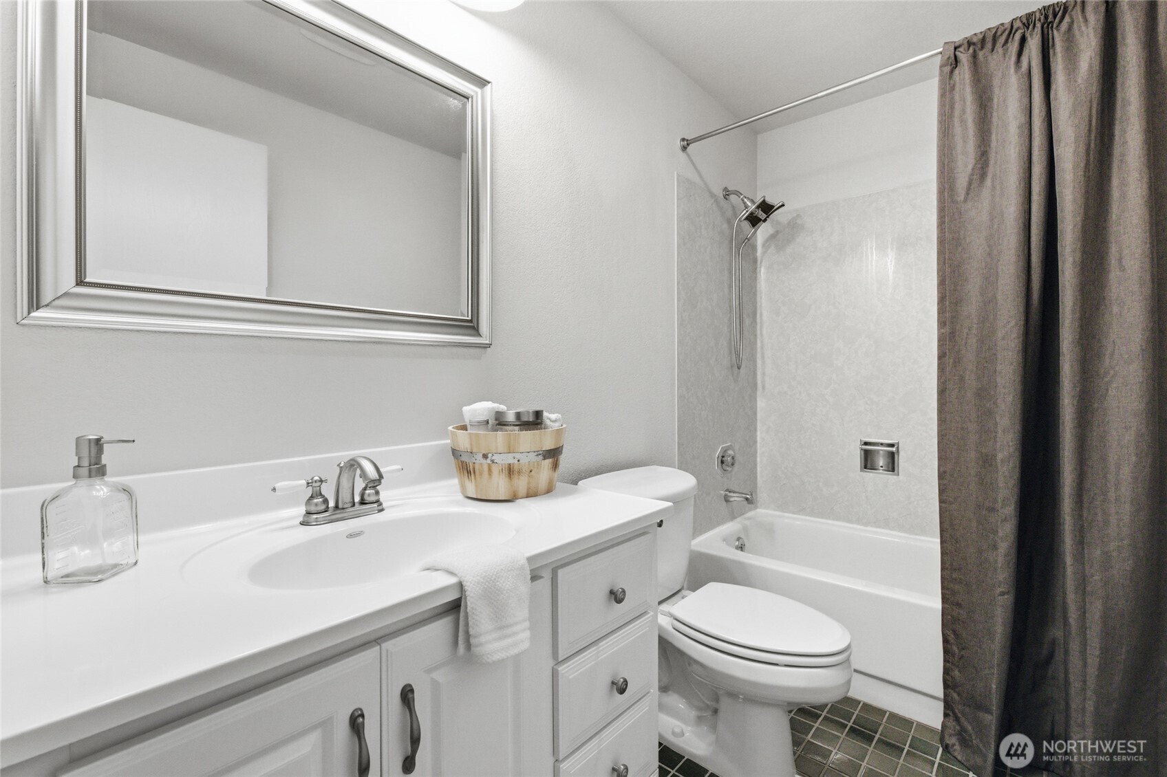 210 Mt Park Boulevard SW F301