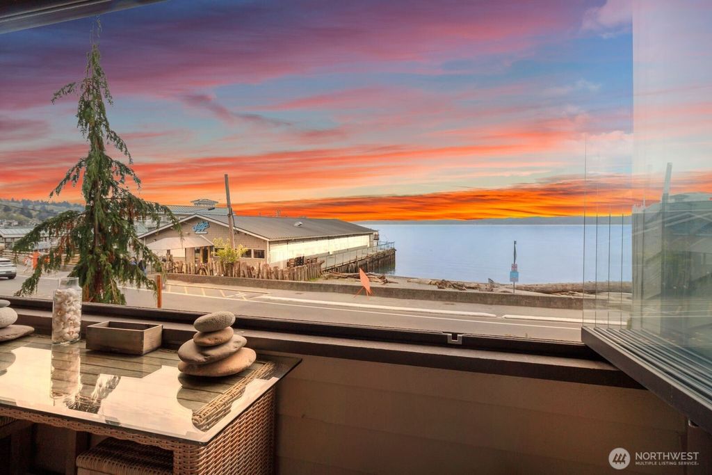 Photo of 700 S 282nd Street #722, Des Moines, WA 98198 (MLS # 2508362)