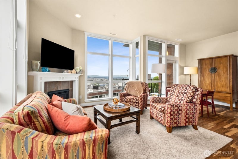 708 Market Street 505