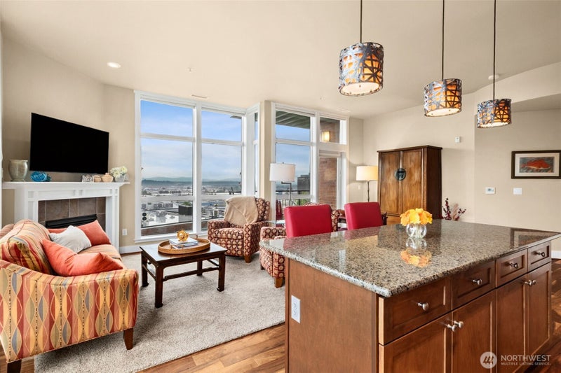 708 Market Street 505