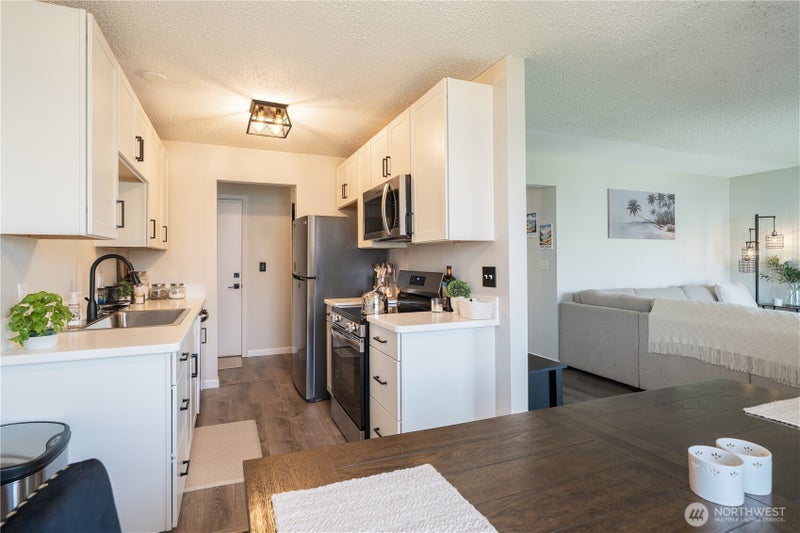1902 W Prospect Street 105