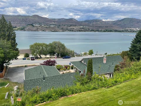 Photo of 1902 W Prospect Street #105, Chelan, WA 98816 (MLS # 2563725)