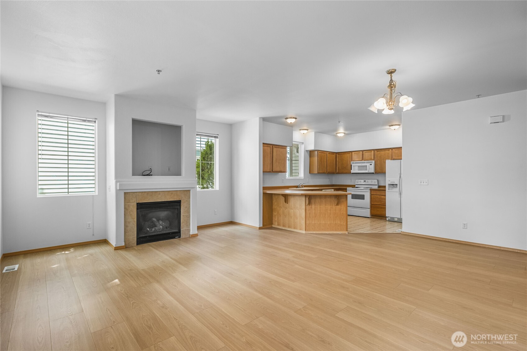 2546 Mitchell Avenue 2