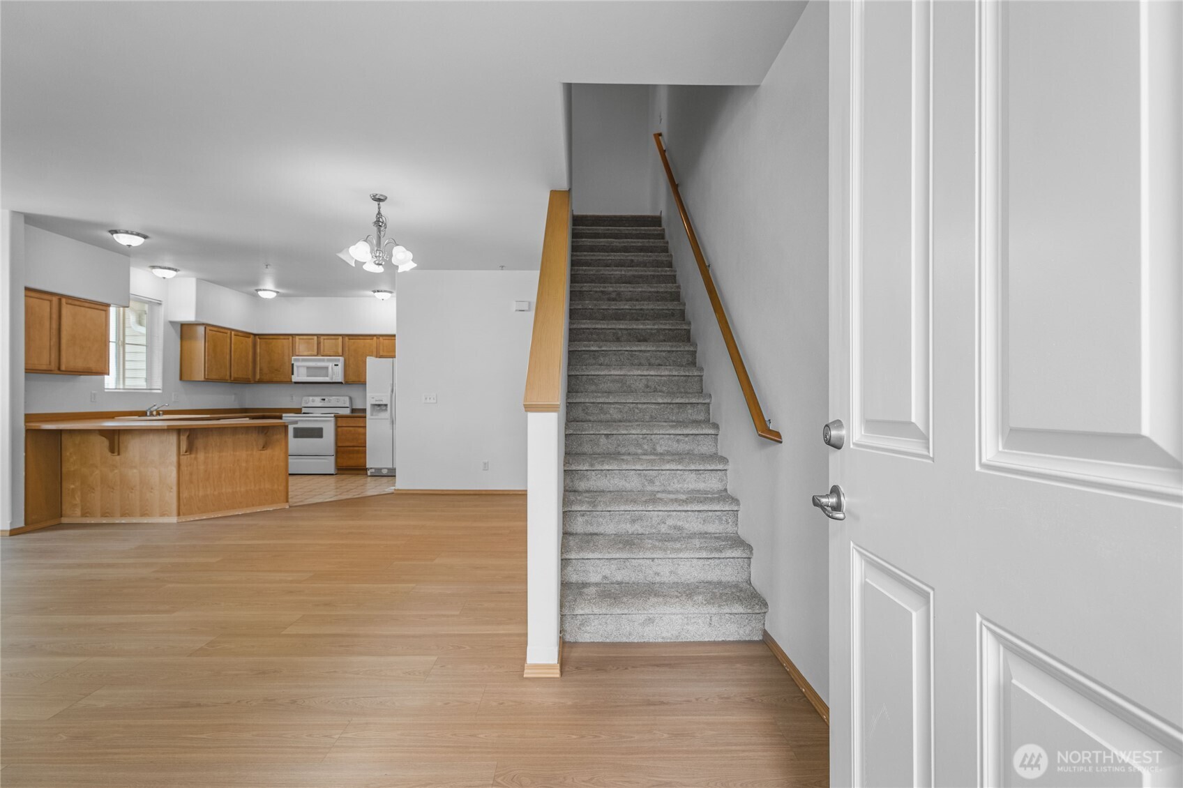 2546 Mitchell Avenue 2