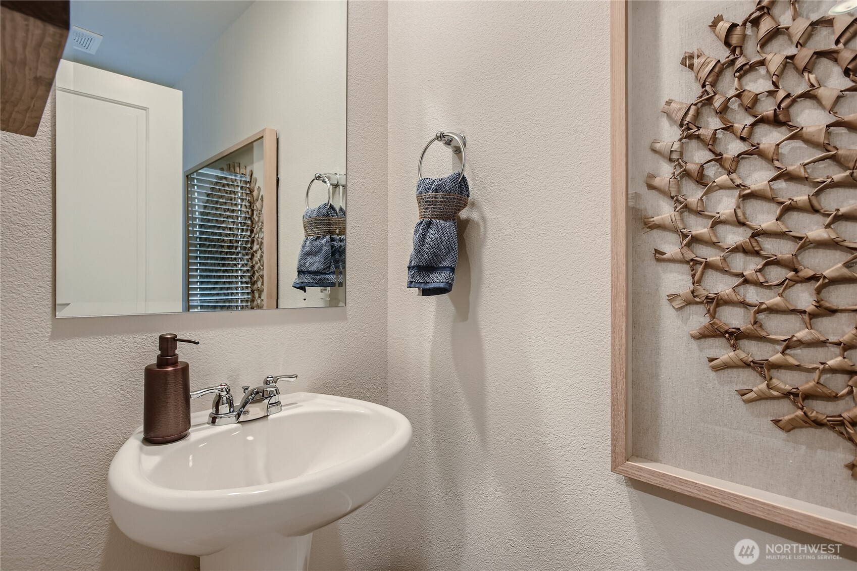 19925 137th Avenue E