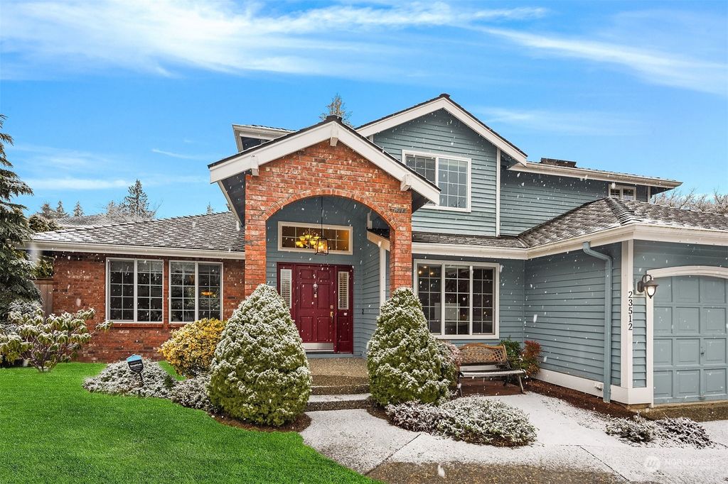 Photo of 23512 NE 19th Drive, Sammamish, WA 98074 (MLS # 2192336)