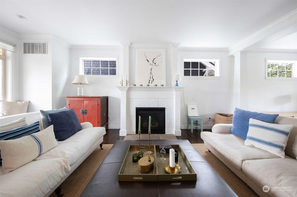 Photo of 315 Dewey Place E, Seattle, WA 98112 (MLS # 2233813)