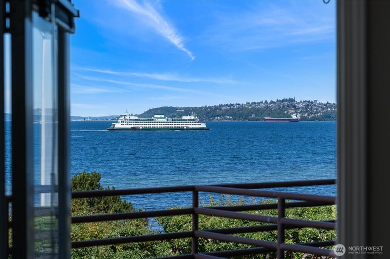 1564 Alki Avenue SW 106