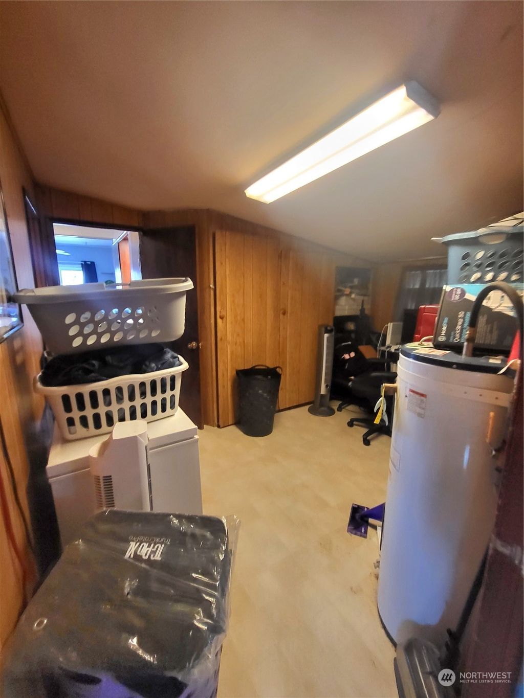 listing image 9360814247662902933
