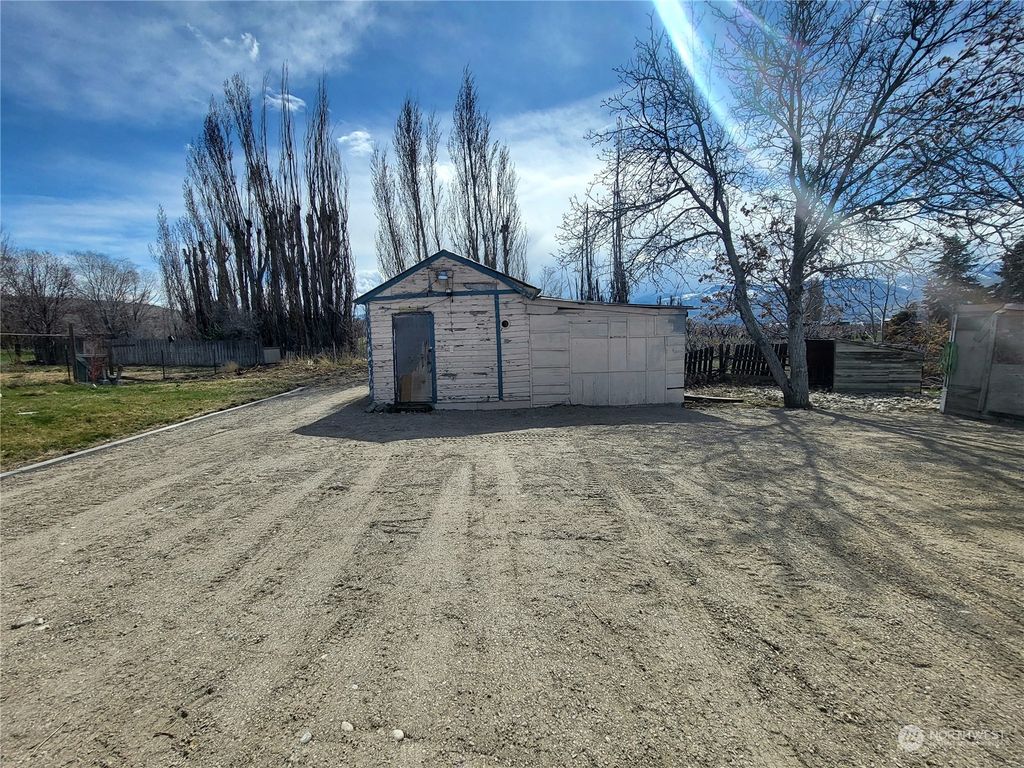 listing image 9369345496488203704