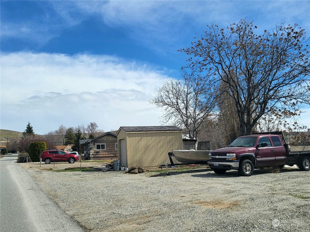 listing image 9366921801699840018