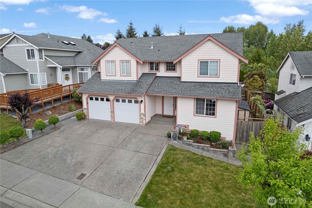 Photo of 12414 SE 238th Place, Kent, WA 98031 (MLS # 2377098)