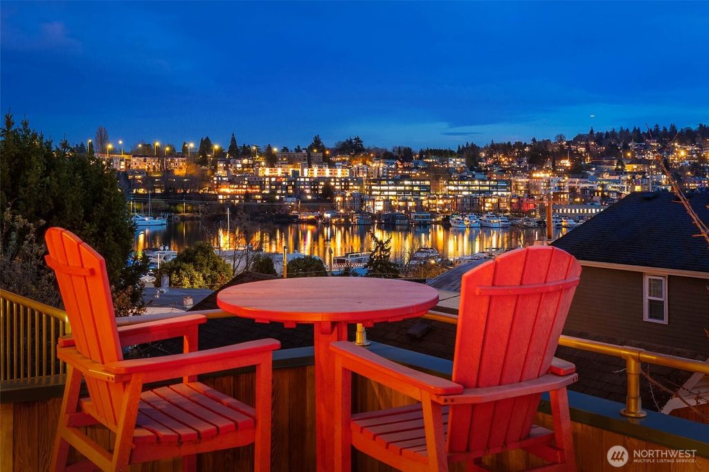 Photo of 2117 N 36th Street, Seattle, WA 98103 (MLS # 2490621)