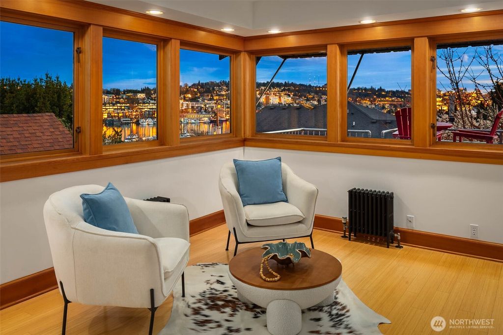 Photo of 2117 N 36th Street, Seattle, WA 98103 (MLS # 2490621)