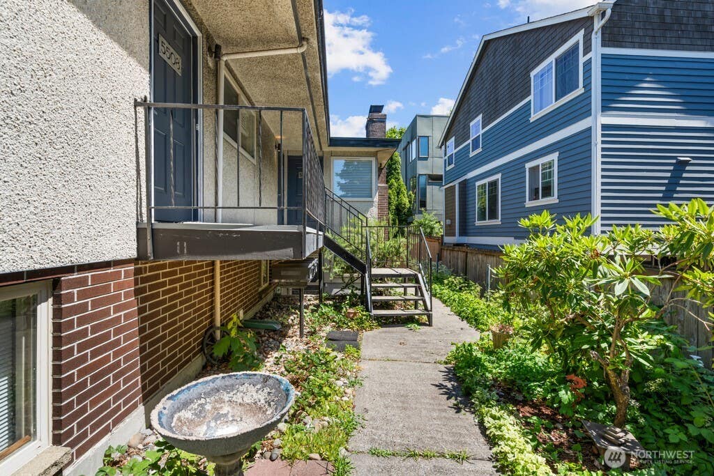 Photo of 5506 7th Avenue NW, Seattle, WA 98107 (MLS # 2542614)