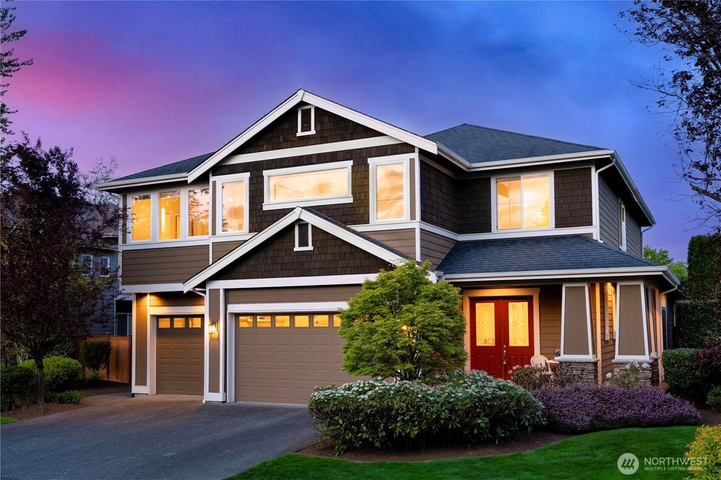 Photo of 17288 NE 120th Way, Redmond, WA 98052 (MLS # 2395172)