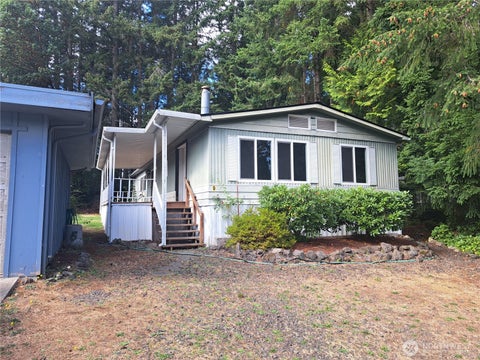 Photo of 6521 SE Mile Hill Dr. Drive #9, Port Orchard, WA 98366 (MLS # 2589082)
