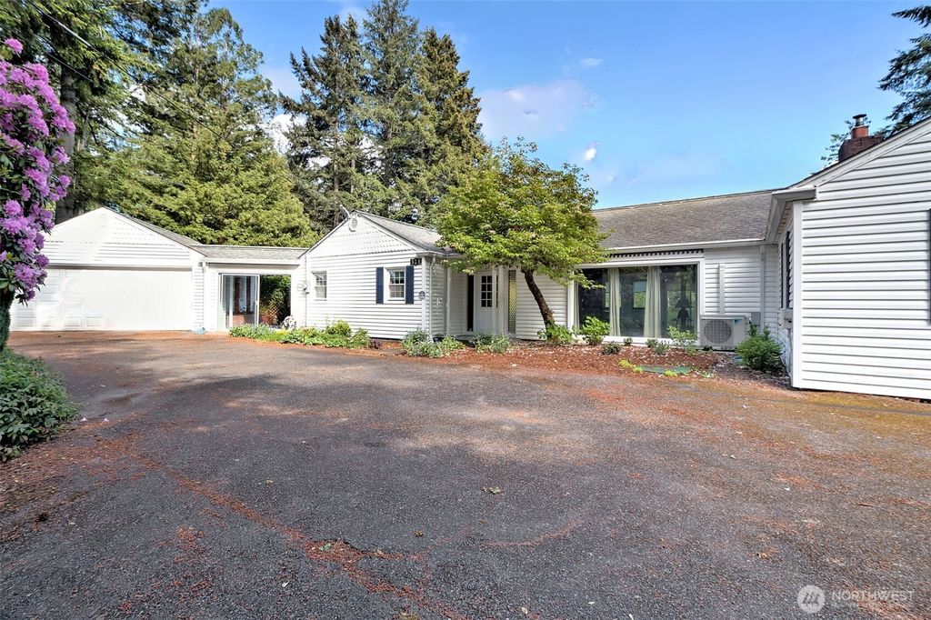 Photo of 529 N 12th Street, Shelton, WA 98584 (MLS # 2523507)