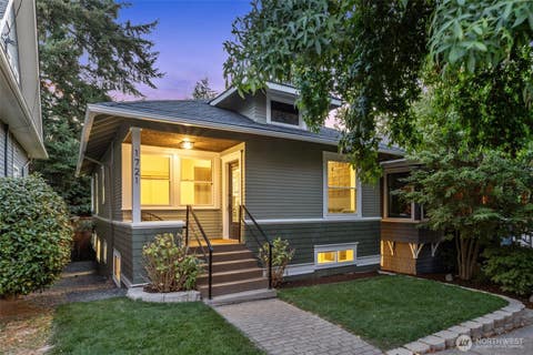 Photo of 1721 3rd Avenue N, Seattle, WA 98109 (MLS # 2571110)