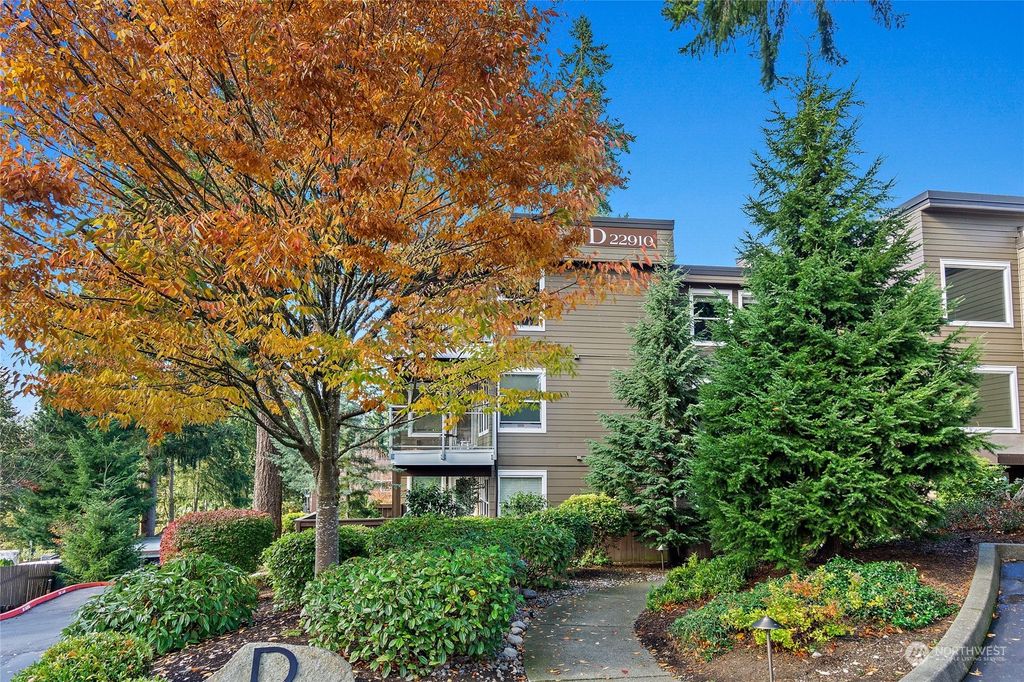 Photo of 22910 90th Avenue W #D402, Edmonds, WA 98026 (MLS # 2303676)