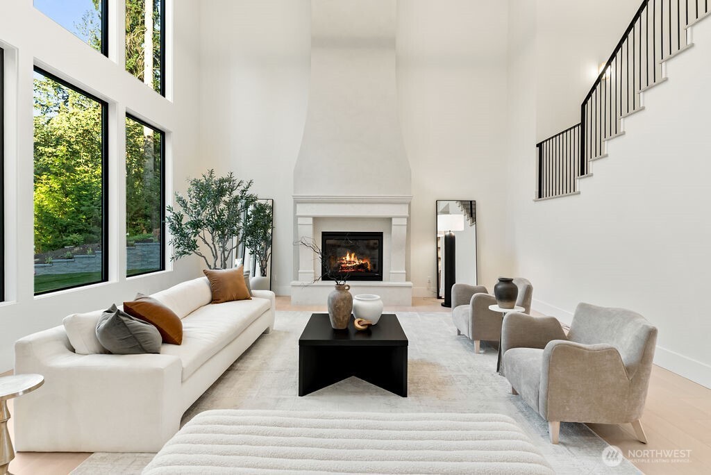 16654 195th Street NE