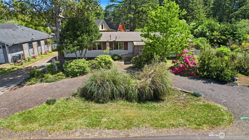 444 Canal Drive SE