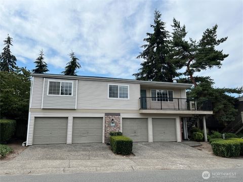 Photo of 14309 NE 7th Place #2, Bellevue, WA 98007 (MLS # 2518748)
