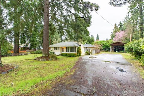 Photo of 20115 76th Avenue W, Lynnwood, WA 98036 (MLS # 2493881)