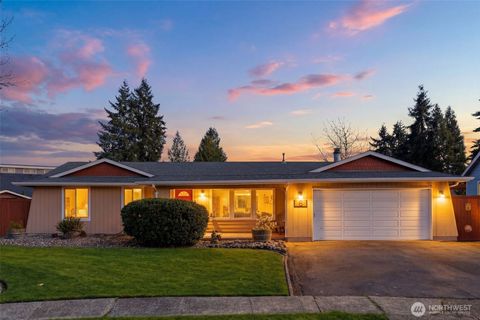 Photo of 6 dove Street, Longview, WA 98632 (MLS # 2503198)