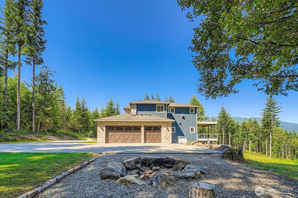 Photo of 44250 SE Edgewick Road, North Bend, WA 98045 (MLS # 2401609)