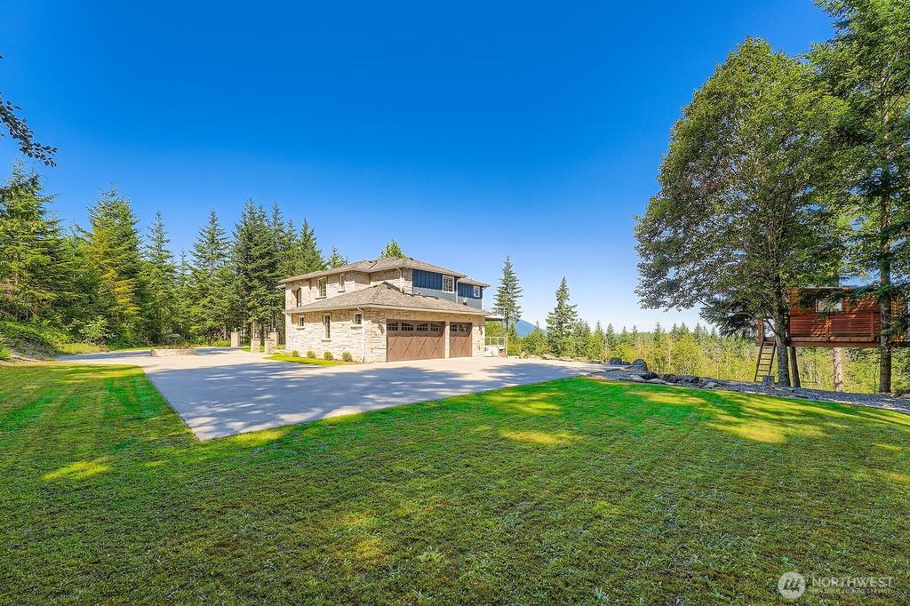 Photo of 44250 SE Edgewick Road, North Bend, WA 98045 (MLS # 2401609)