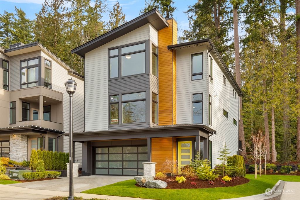 Photo of 4290 216th Place SE, Issaquah, WA 98029 (MLS # 2005461)