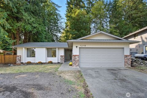 1210 Huckle Drive Bremerton WA 98311
