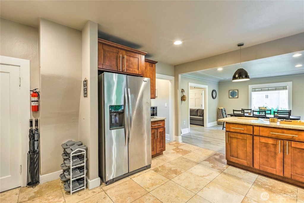 Photo of 1934 NE Northgate Way, Seattle, WA 98125 (MLS # 2371696)
