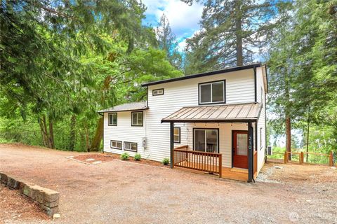 Photo of 210 E Panorama Drive, Shelton, WA 98584 (MLS # 2521867)