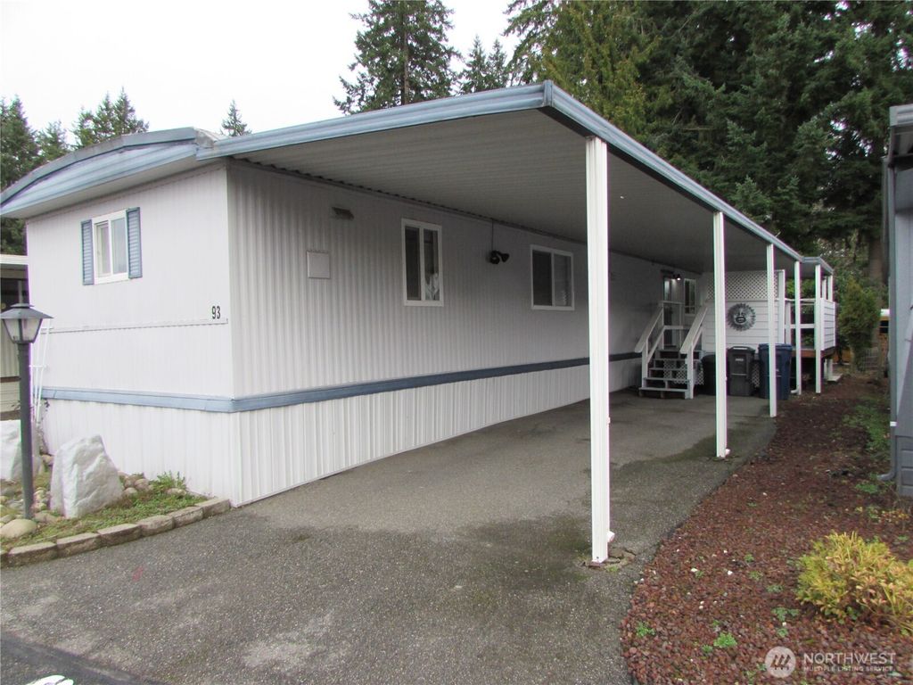 Photo of 11622 SILVER LAKE Road #SP 93, Everett, WA 98208 (MLS # 2463155)
