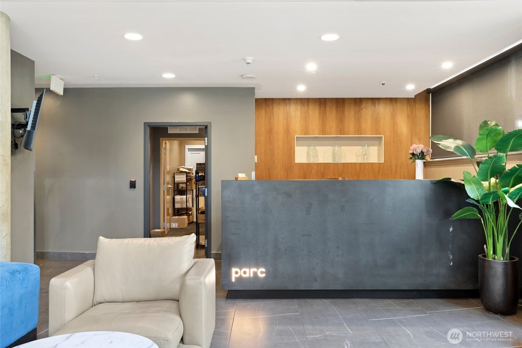 Photo of 76 Cedar Street #313, Seattle, WA 98121 (MLS # 2583630)