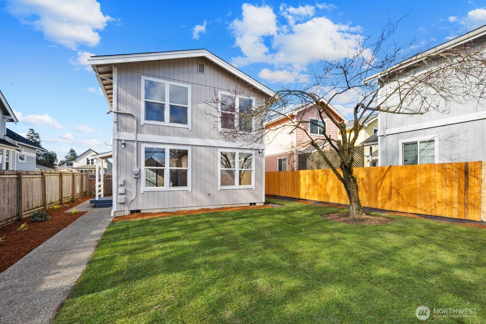 2309 Martin Luther King Jr Way