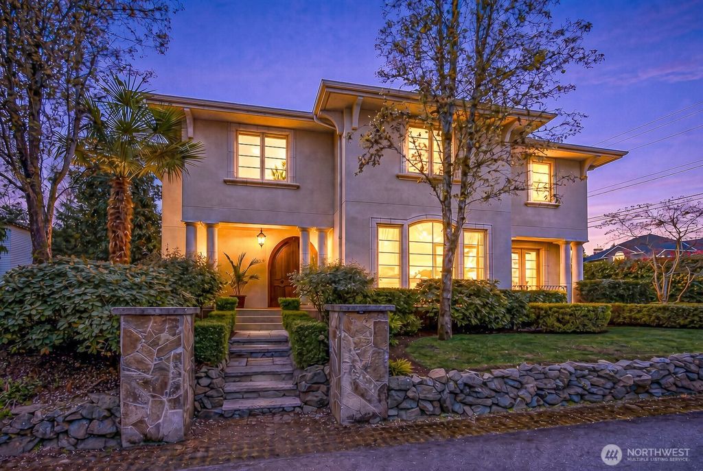 Photo of 3424 97th Avenue SE, Mercer Island, WA 98040 (MLS # 2506587)