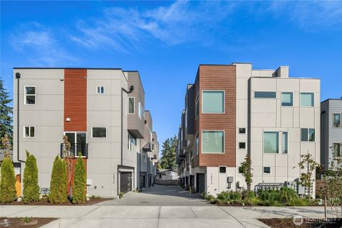 Photo of 18526 Wallingford Avenue N #B, Shoreline, WA 98133 (MLS # 2413003)