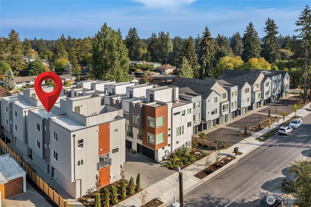 Photo of 18526 Wallingford Avenue N #B, Shoreline, WA 98133 (MLS # 2413003)