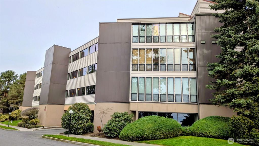 Photo of 2419 S Cedar St #210, Tacoma, WA 98405 (MLS # 2464816)