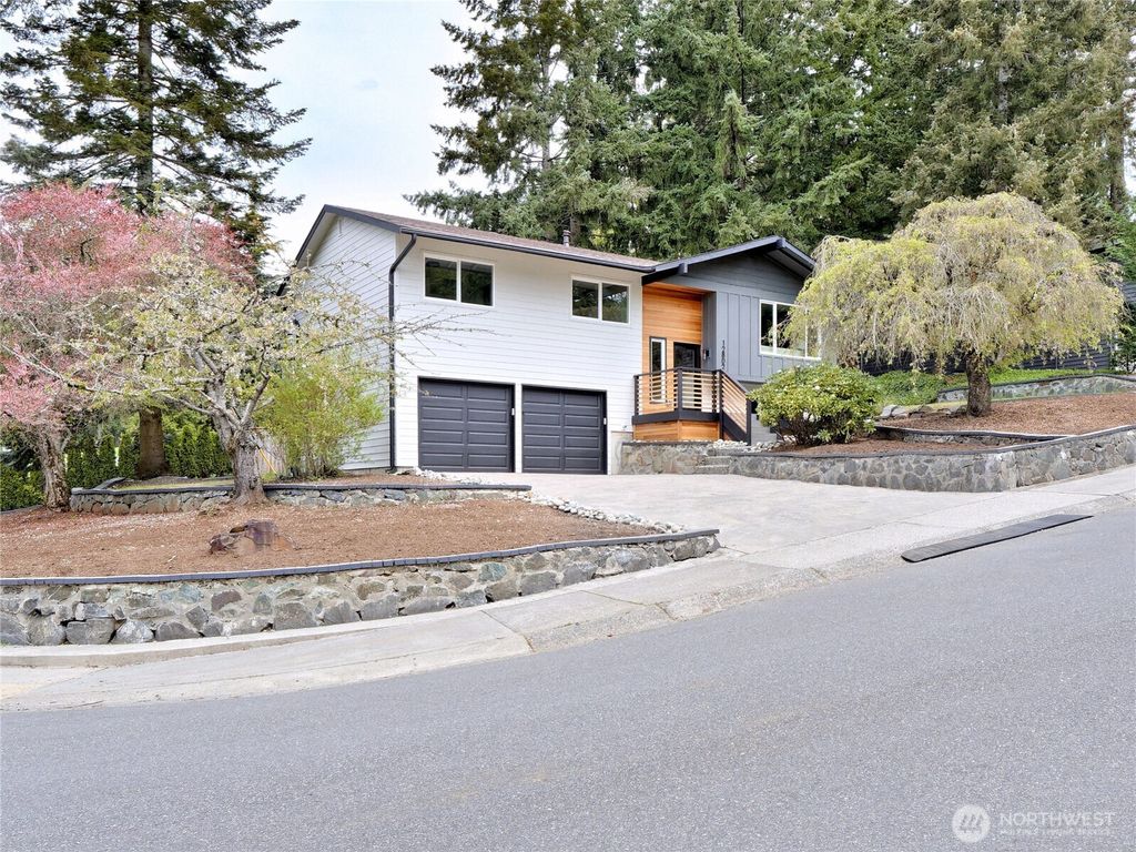 Photo of 12802 NE 142nd Street, Kirkland, WA 98034 (MLS # 2512142)
