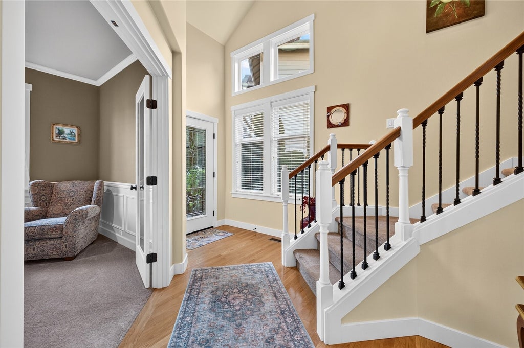 Photo of 24428 118th Court SE, Kent, WA 98030 (MLS # 2596060)