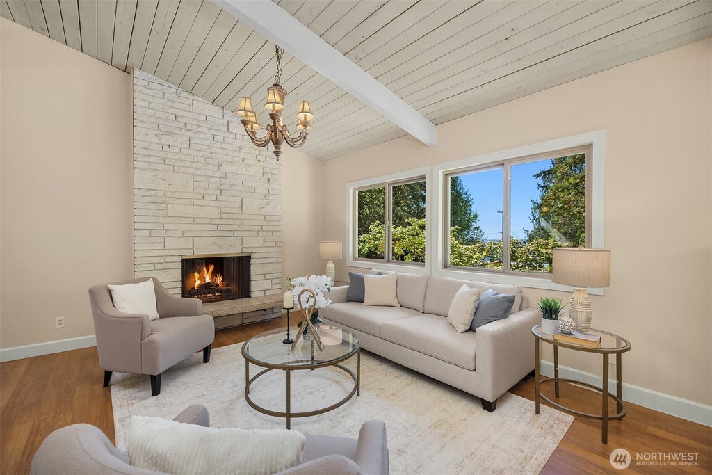 Photo of 12034 206th Place SE, Issaquah, WA 98027 (MLS # 2580495)