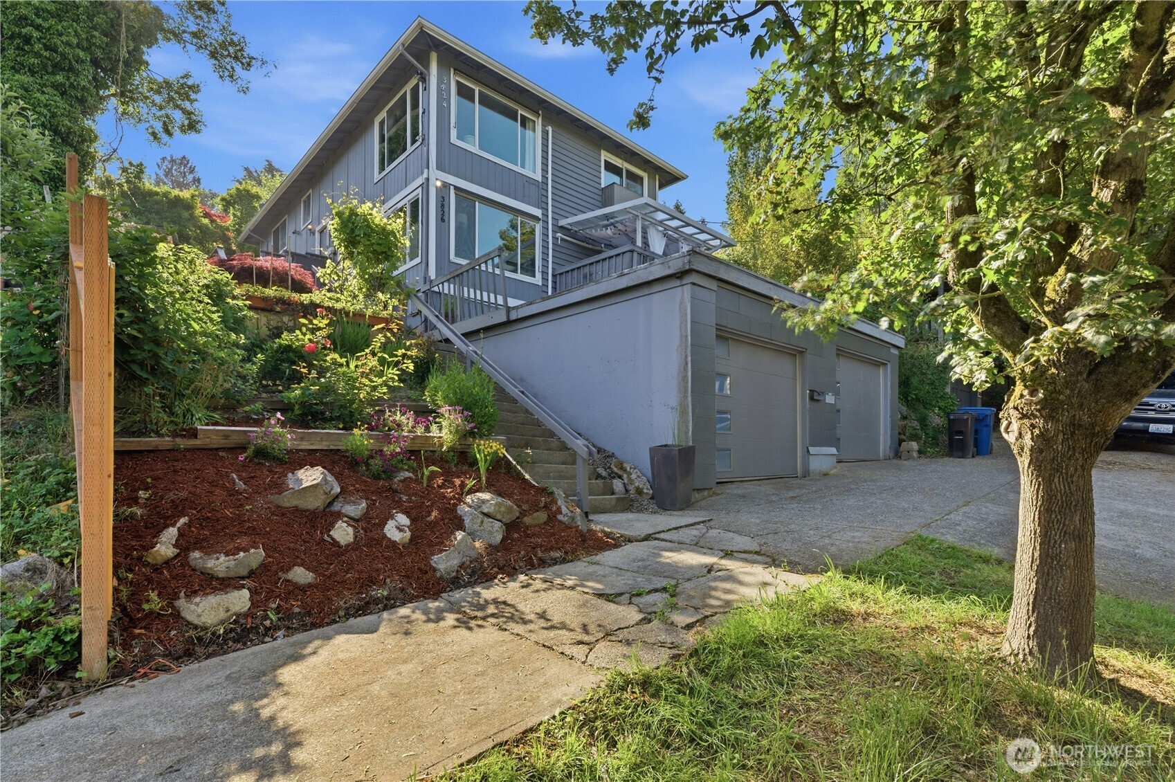 3824 23rd Avenue SW